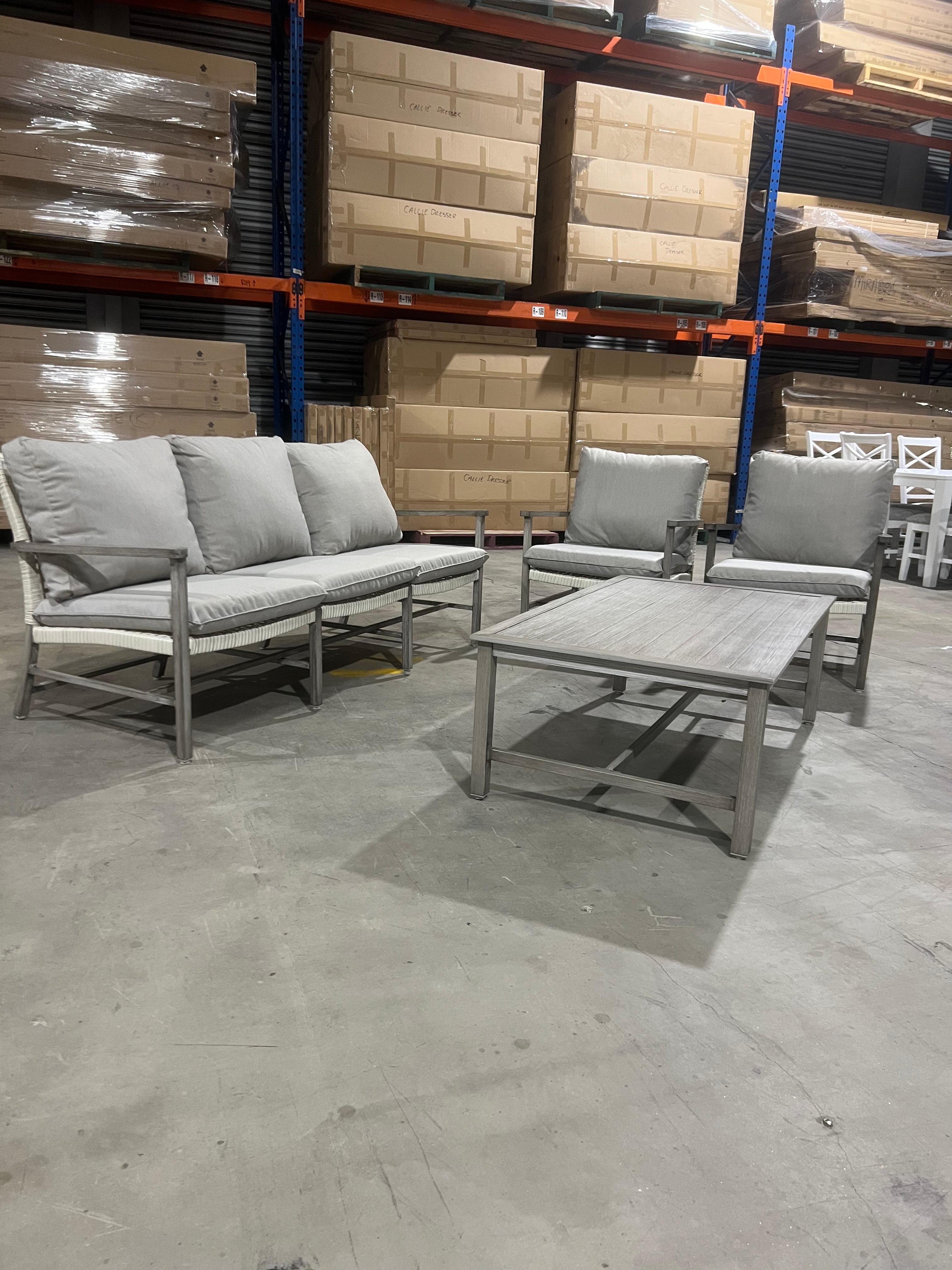 Genoa 4 Piece outdoor lounge