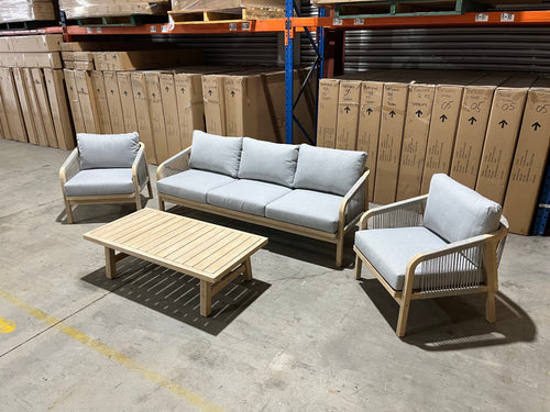 Austin 4 Piece Outdoor Package