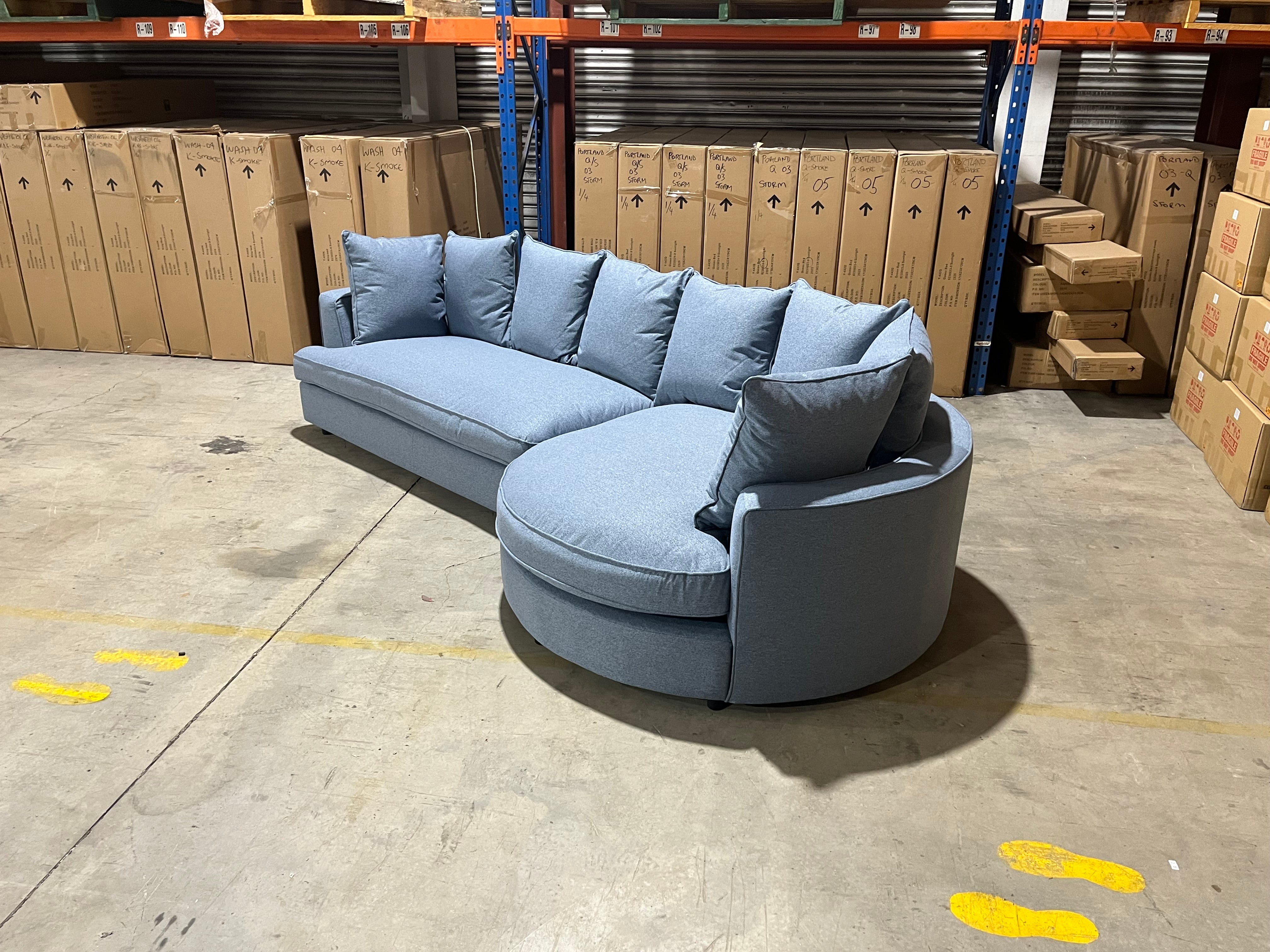 Jamie Right Chaise In Blue