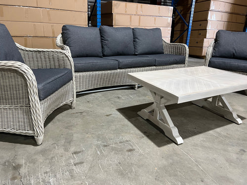 Clermont 4 Piece Lounge Package